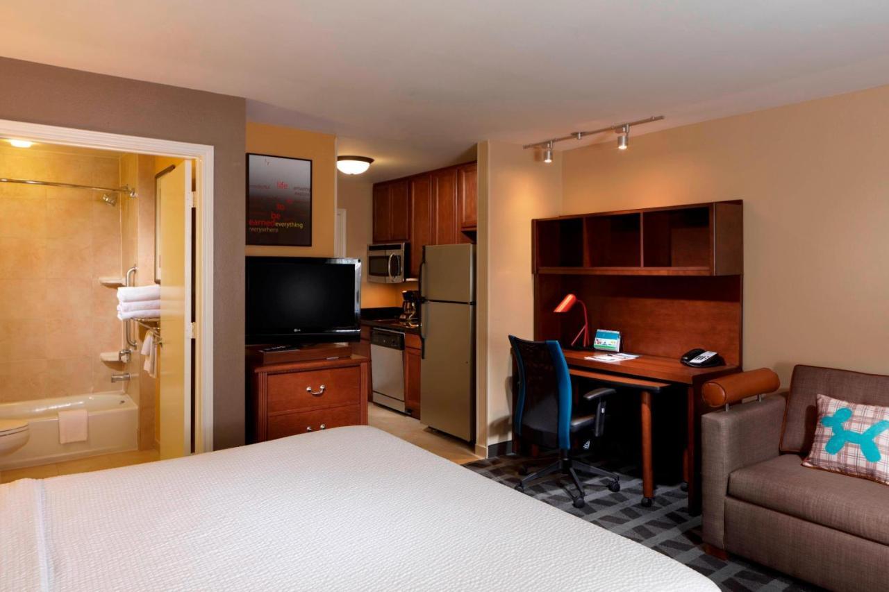 Towneplace Suites Houston North/Shenandoah Εξωτερικό φωτογραφία