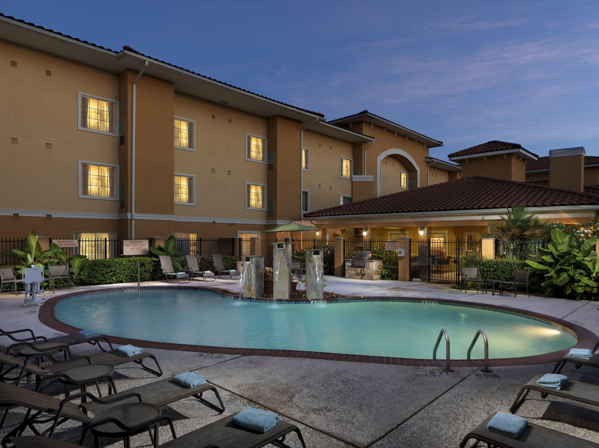 Towneplace Suites Houston North/Shenandoah Εξωτερικό φωτογραφία