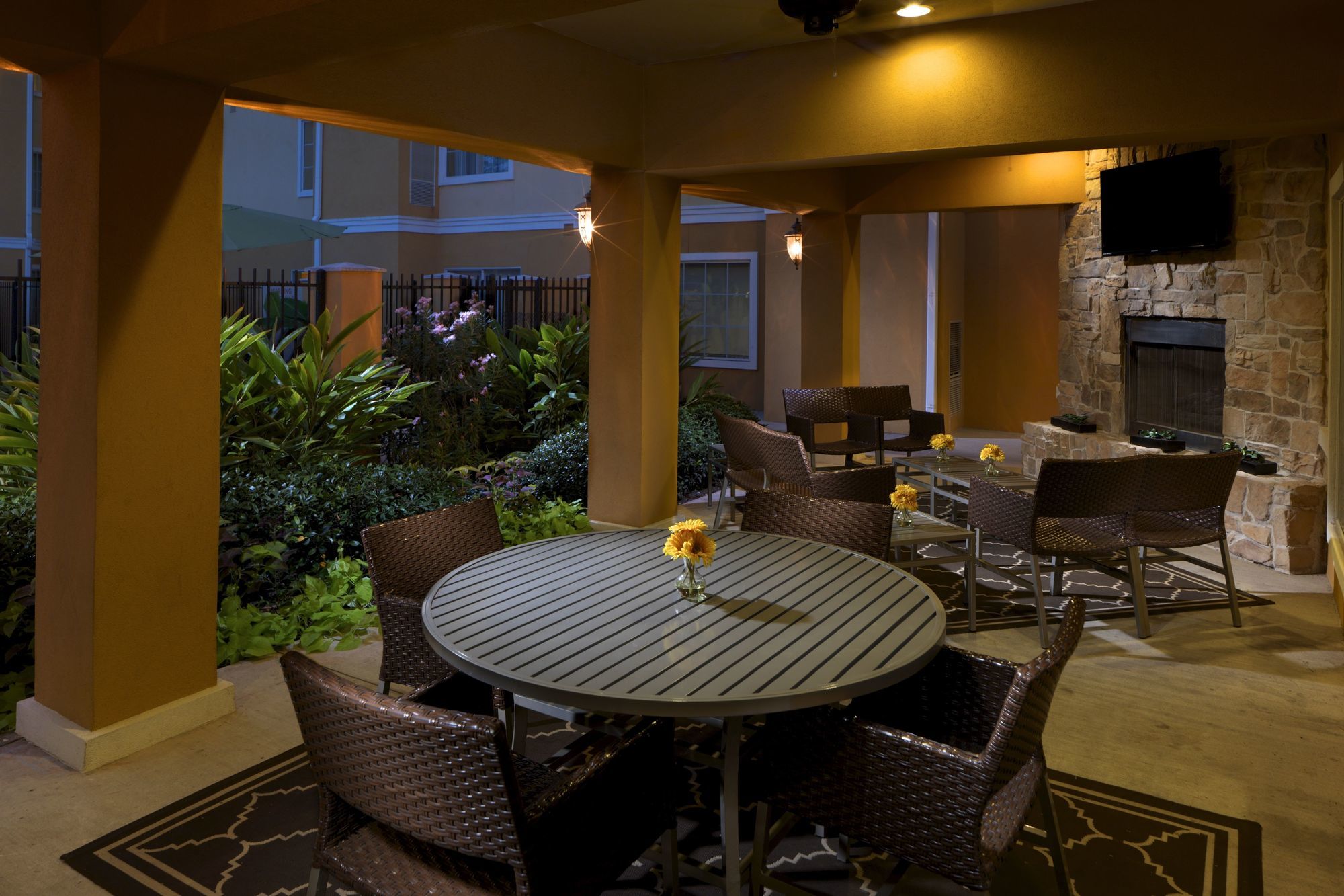 Towneplace Suites Houston North/Shenandoah Εξωτερικό φωτογραφία
