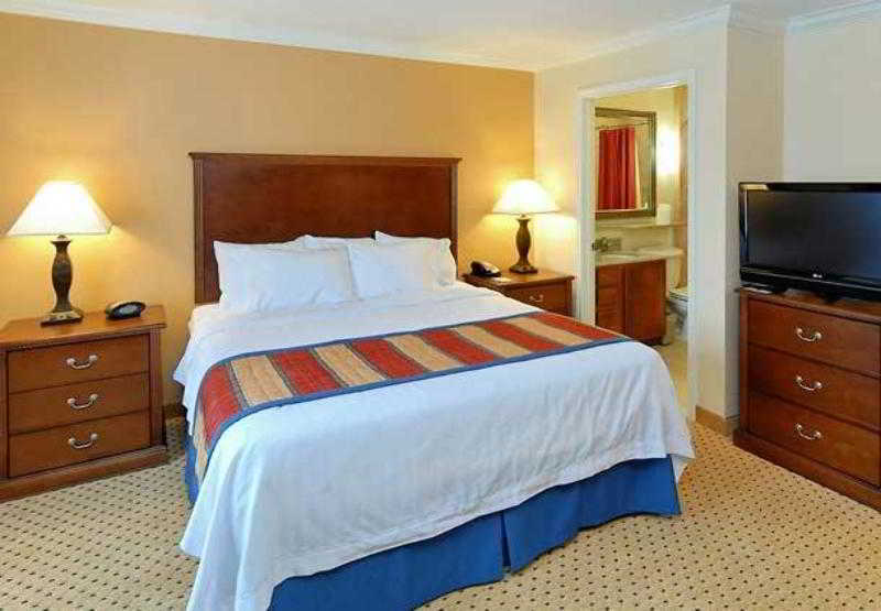 Towneplace Suites Houston North/Shenandoah Εξωτερικό φωτογραφία